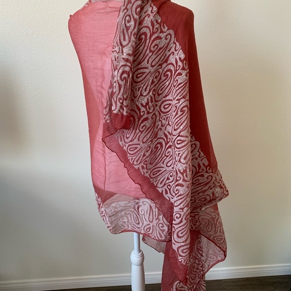 Scarf - Picture 2 of 6